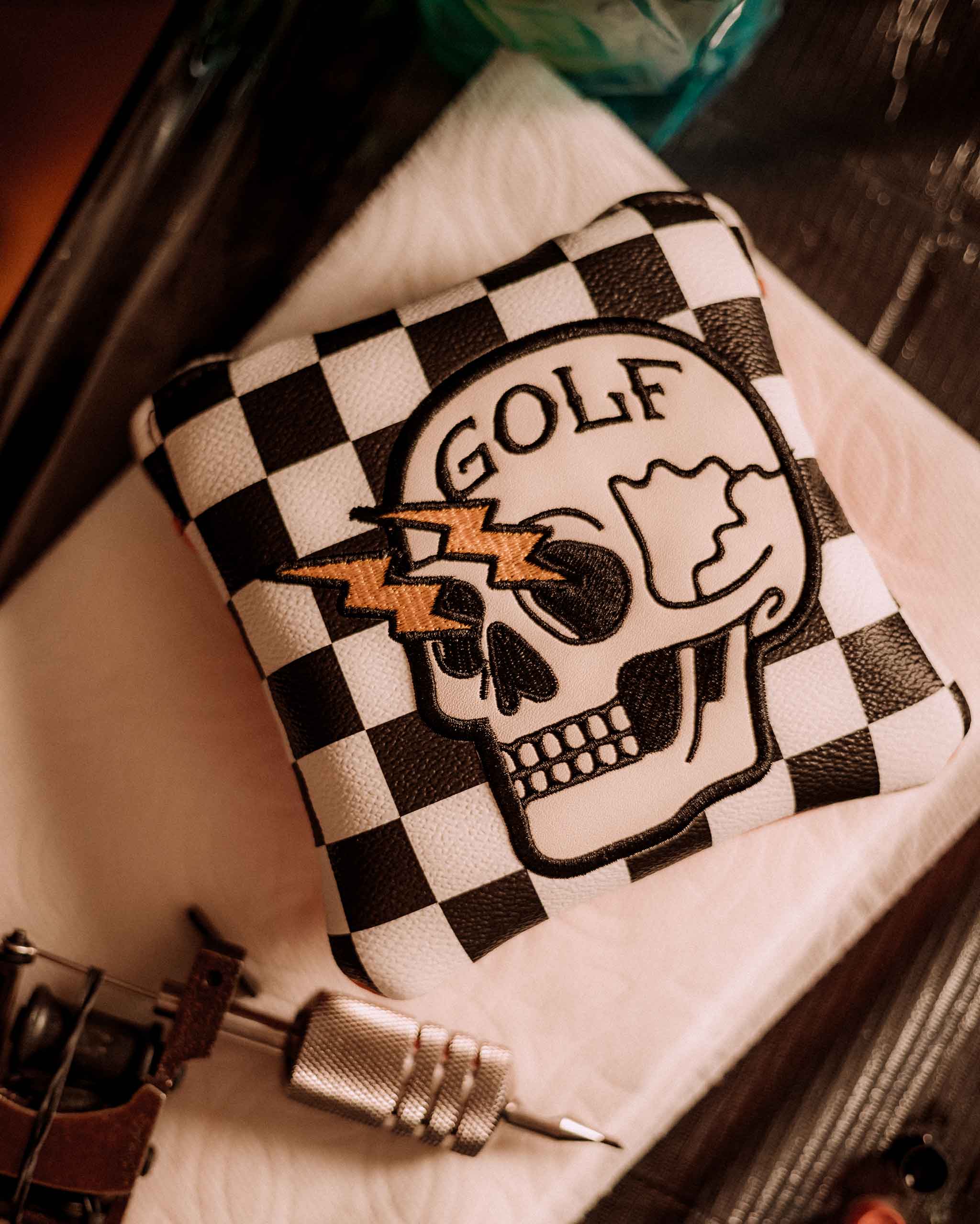 Shocker Skull Mallet Putter Cover Devereux