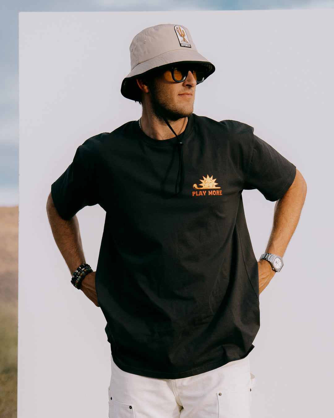 【極美品】デヴァローゴルフ COMPLAIN LESS-PLAY MORE Play More,Complain Less” DEVEREUX GOLF 25SS Collectionに新作