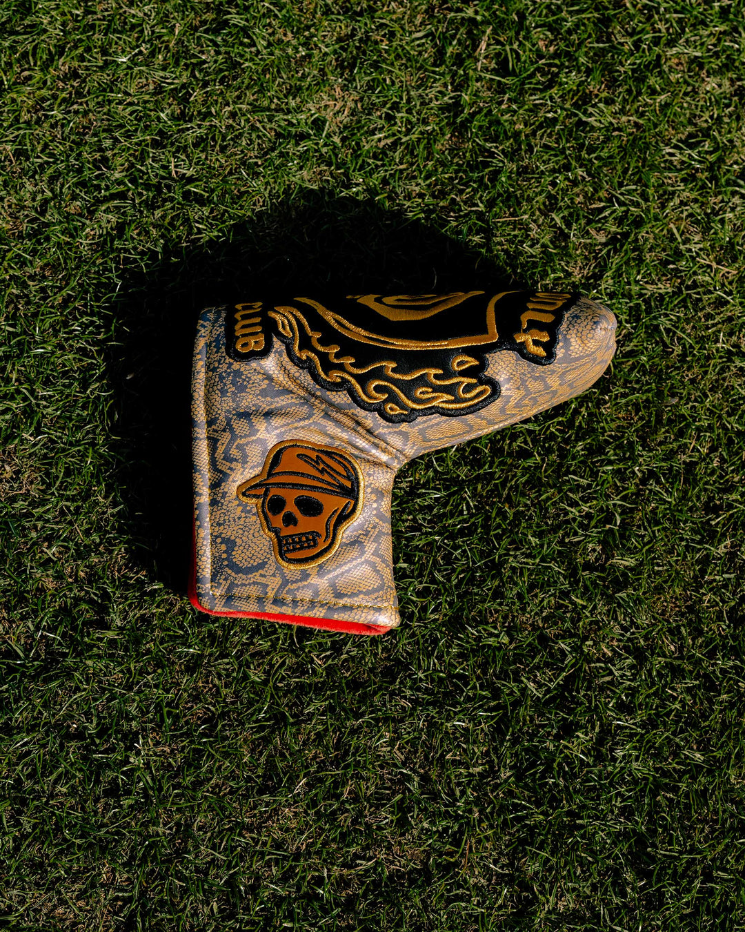 Locals Only Blade Putter Cover | Devereux