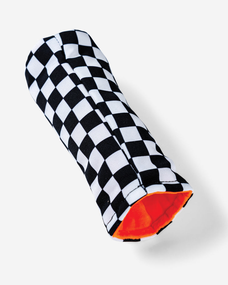 Finish Line Hybrid Cover - Black / White