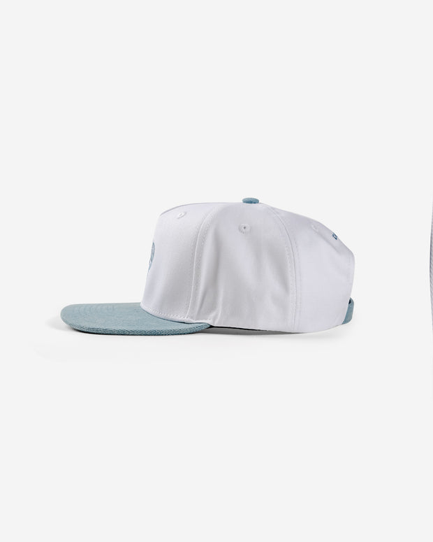 Skull Icon Two Tone Hat - White / Denim