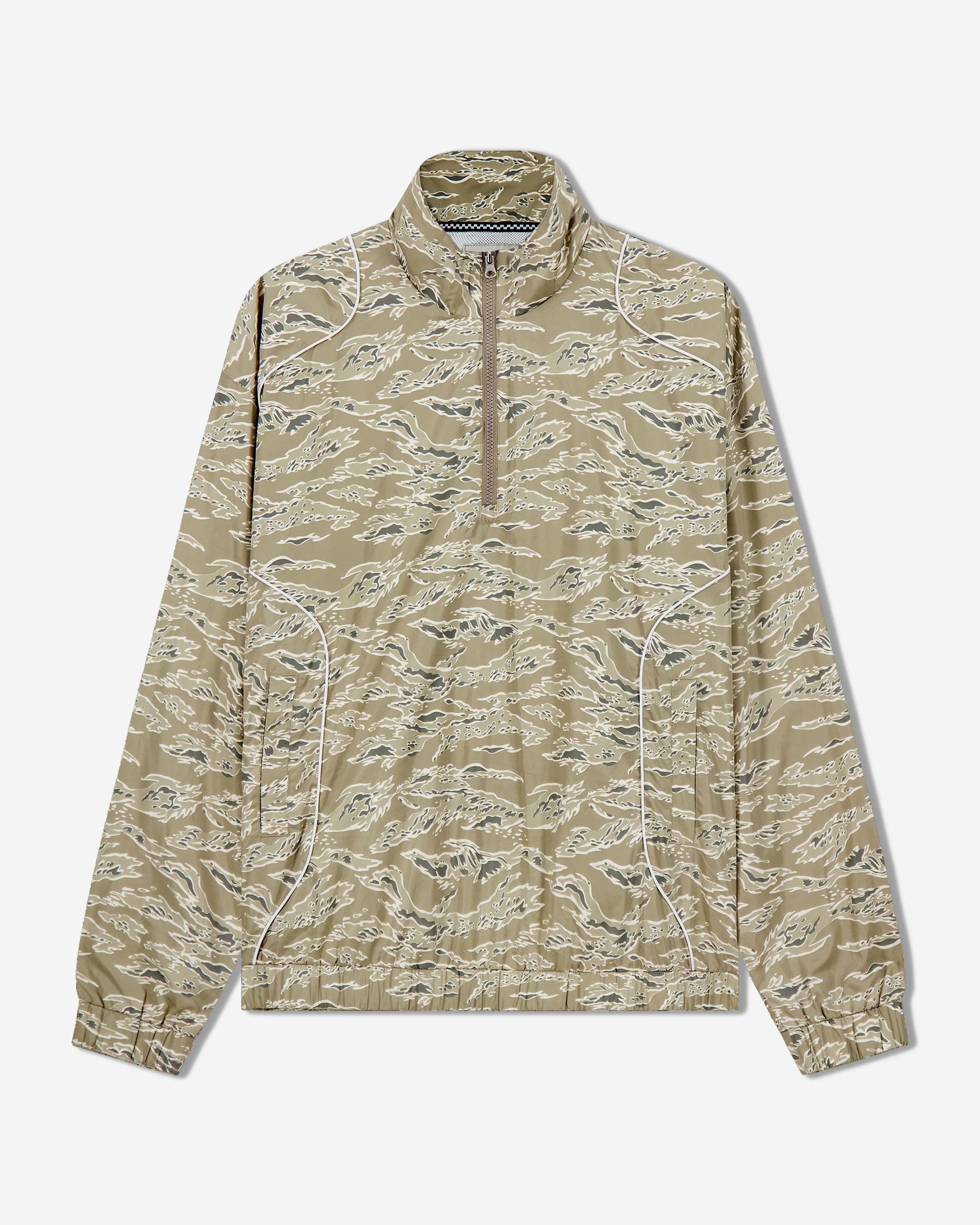 PULLOVER_PIPED_CAMO_01_2048x.