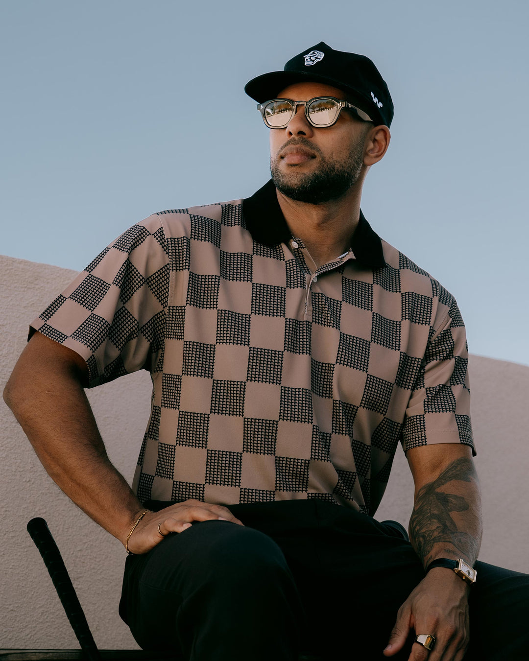 Front9 Polo - Greige / Black | Devereux