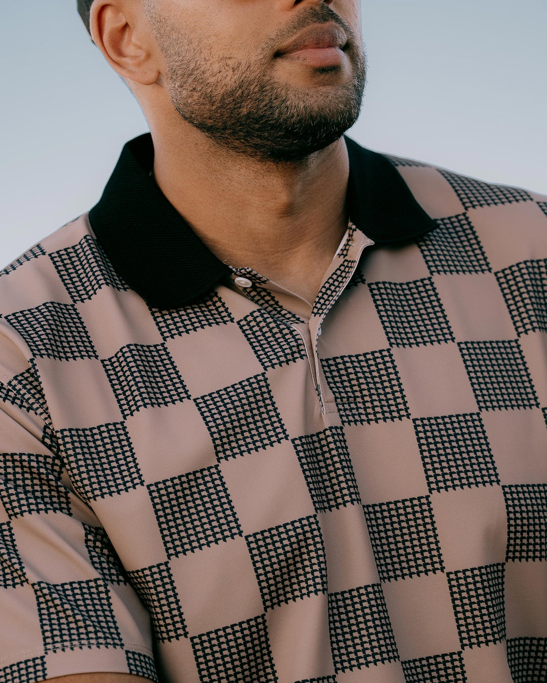 Front9 Polo - Greige / Black | Devereux