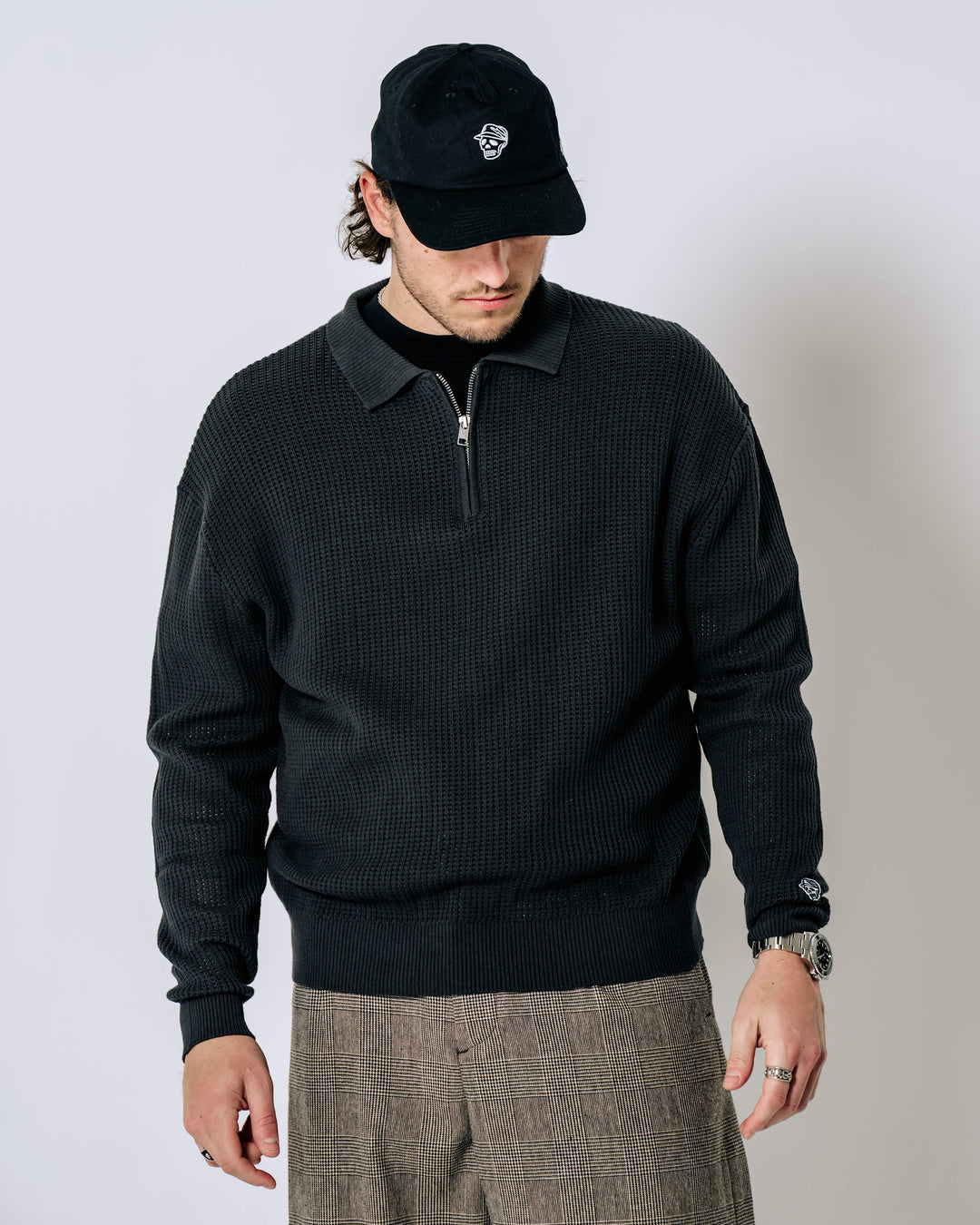 Loose Knit Quarter Zip Polo - Faded Black | Devereux